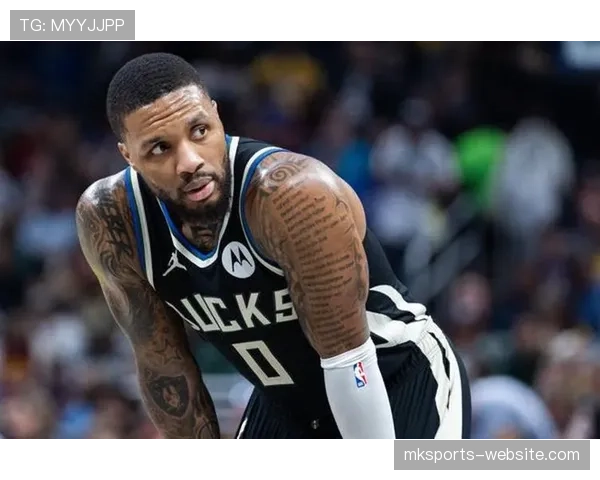 利拉德无球跑动效率提升，关键回合主导能力拉开与同档控卫差距